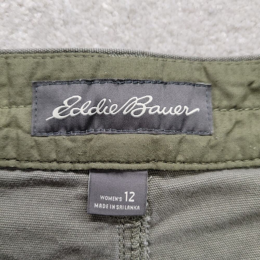 Eddie Bauer Women's Size 12 Olive Green Cargo Shorts Outdoor Hiking Casual - Picture 3 of 8